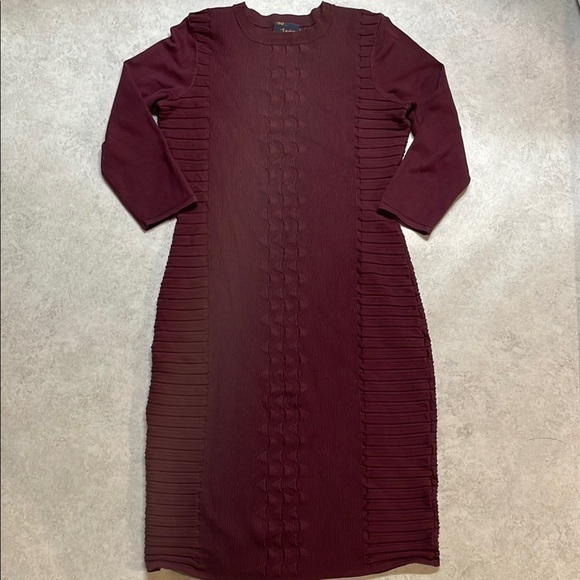 Just...Taylor Dresses & Skirts - Just Taylor Womens Maroon Fitted Sweater Dress Size M